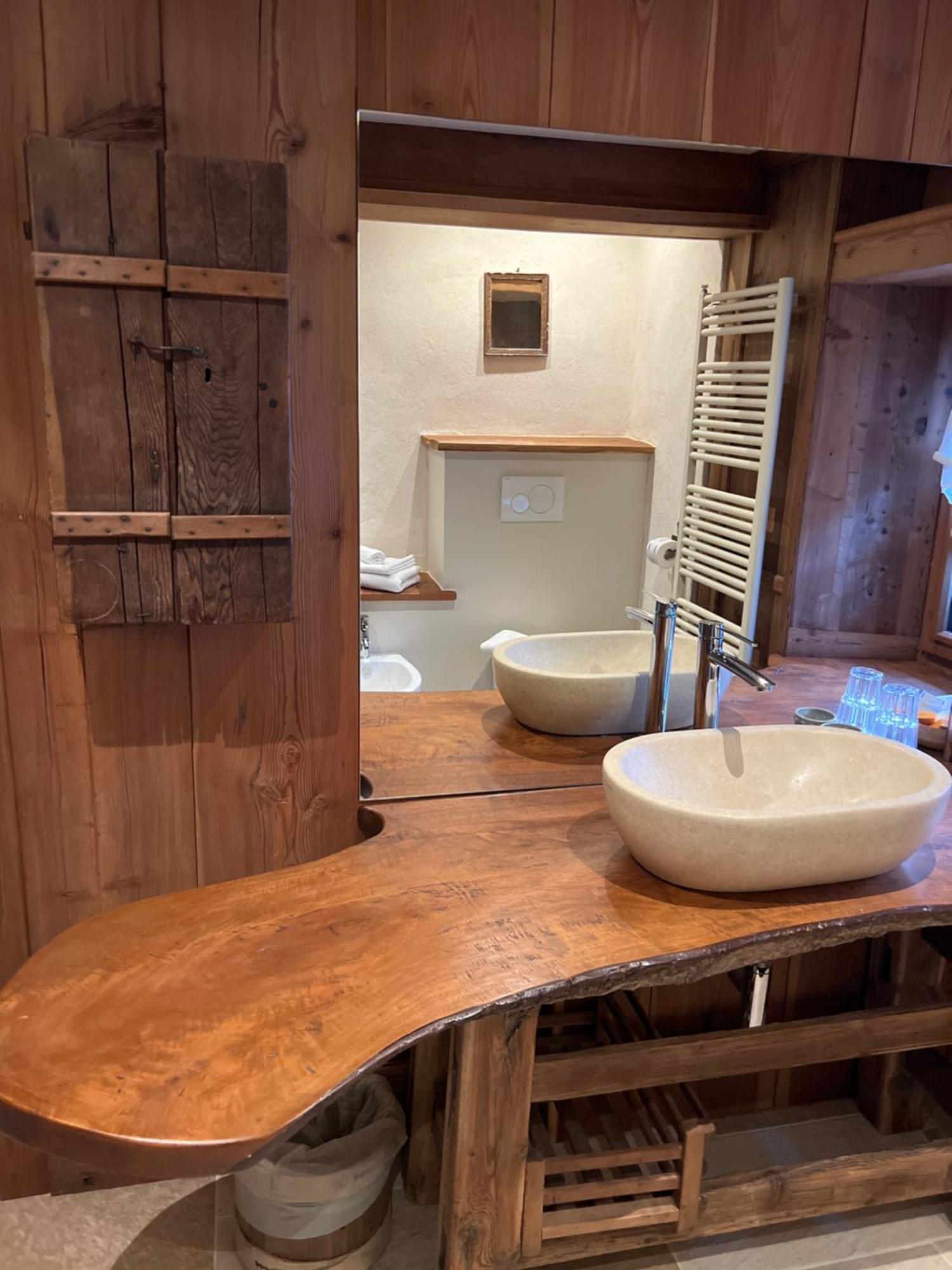 Wongade Hotel Gressoney-la-Trinité Екстериор снимка