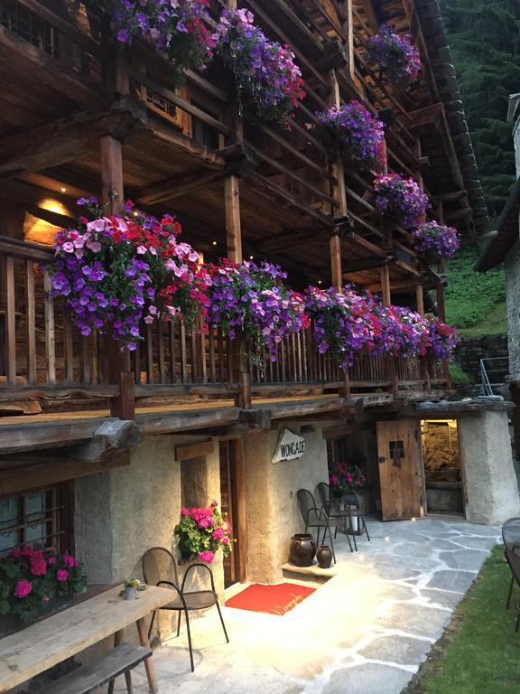 Wongade Hotel Gressoney-la-Trinité Екстериор снимка